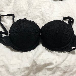 VS Lace Bra